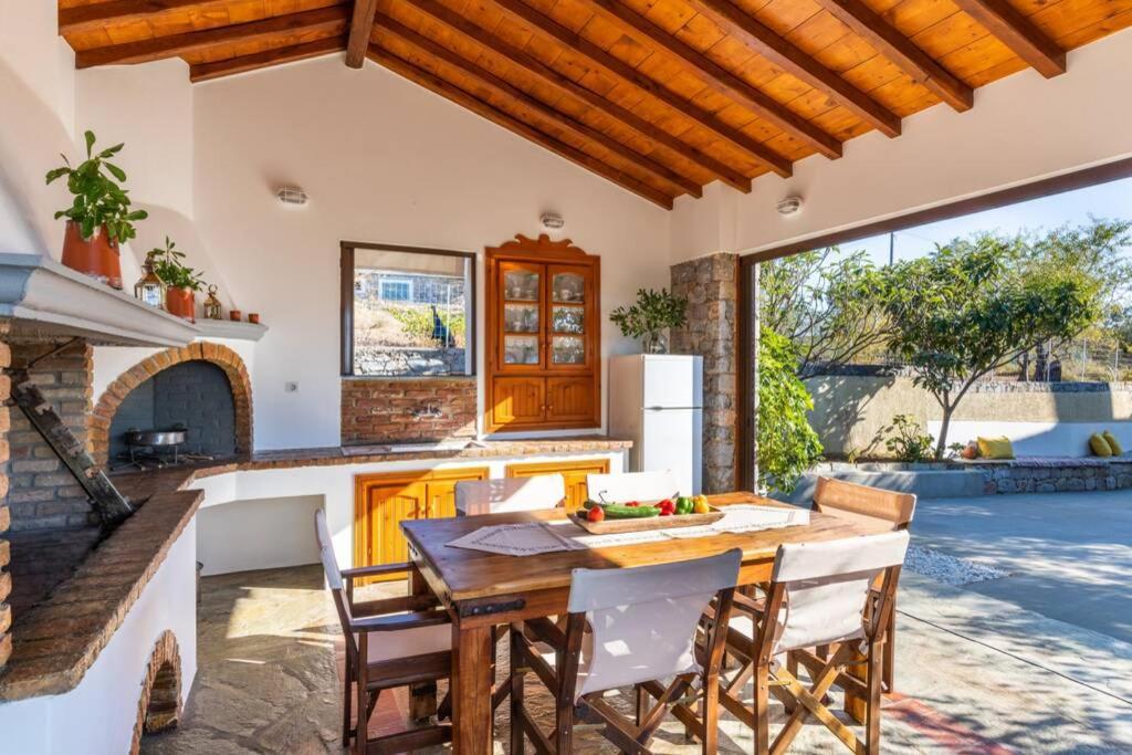 Nina-Myrtia Countryside House Skopelos Ditropo Zewnętrze zdjęcie